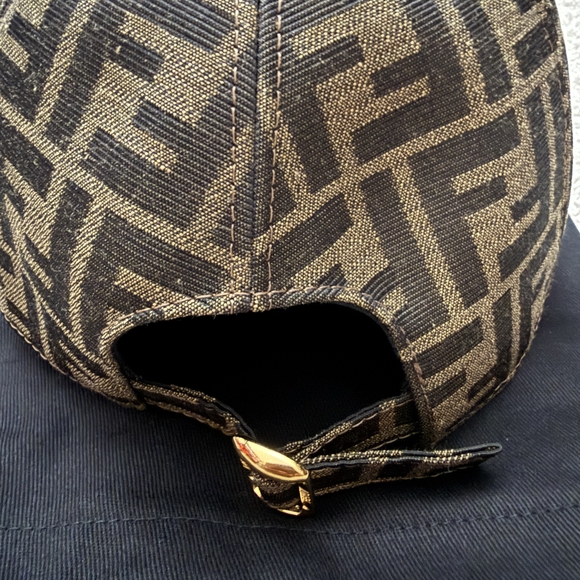 Brown Patterned Cap - Picture 6 of 10